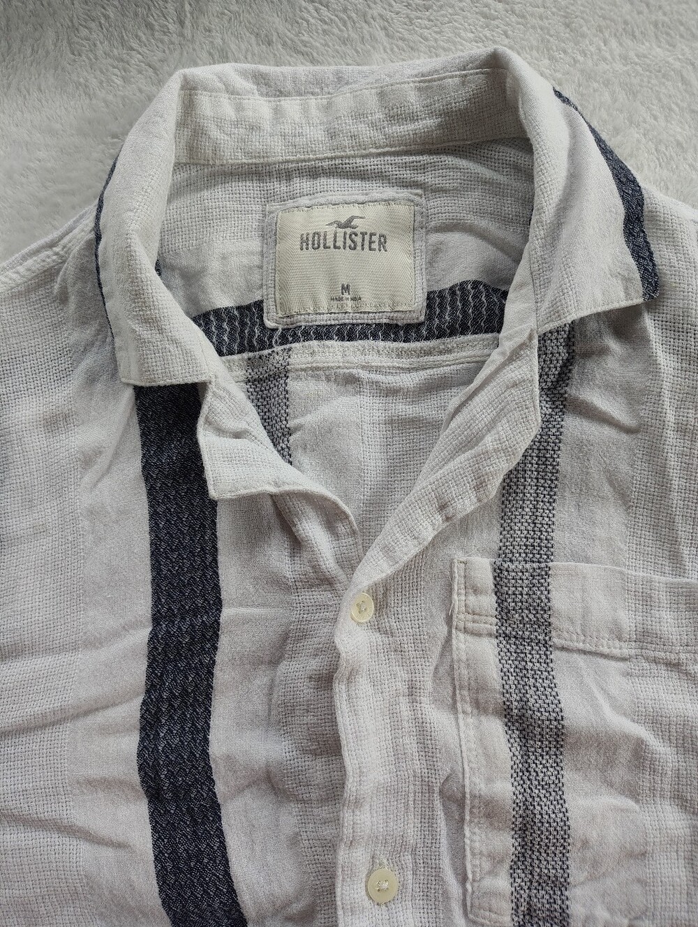 Hollister Men's White Button-Down Shirt with Light Black And Gray Stripes